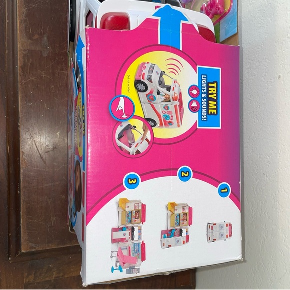 Barbie Care Clinic Ambulance - Pink, White, and Blue - Picture 4 of 7